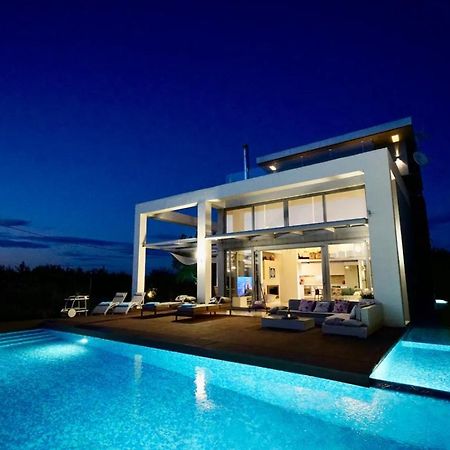 Island Villa Sani Sea View Екстериор снимка